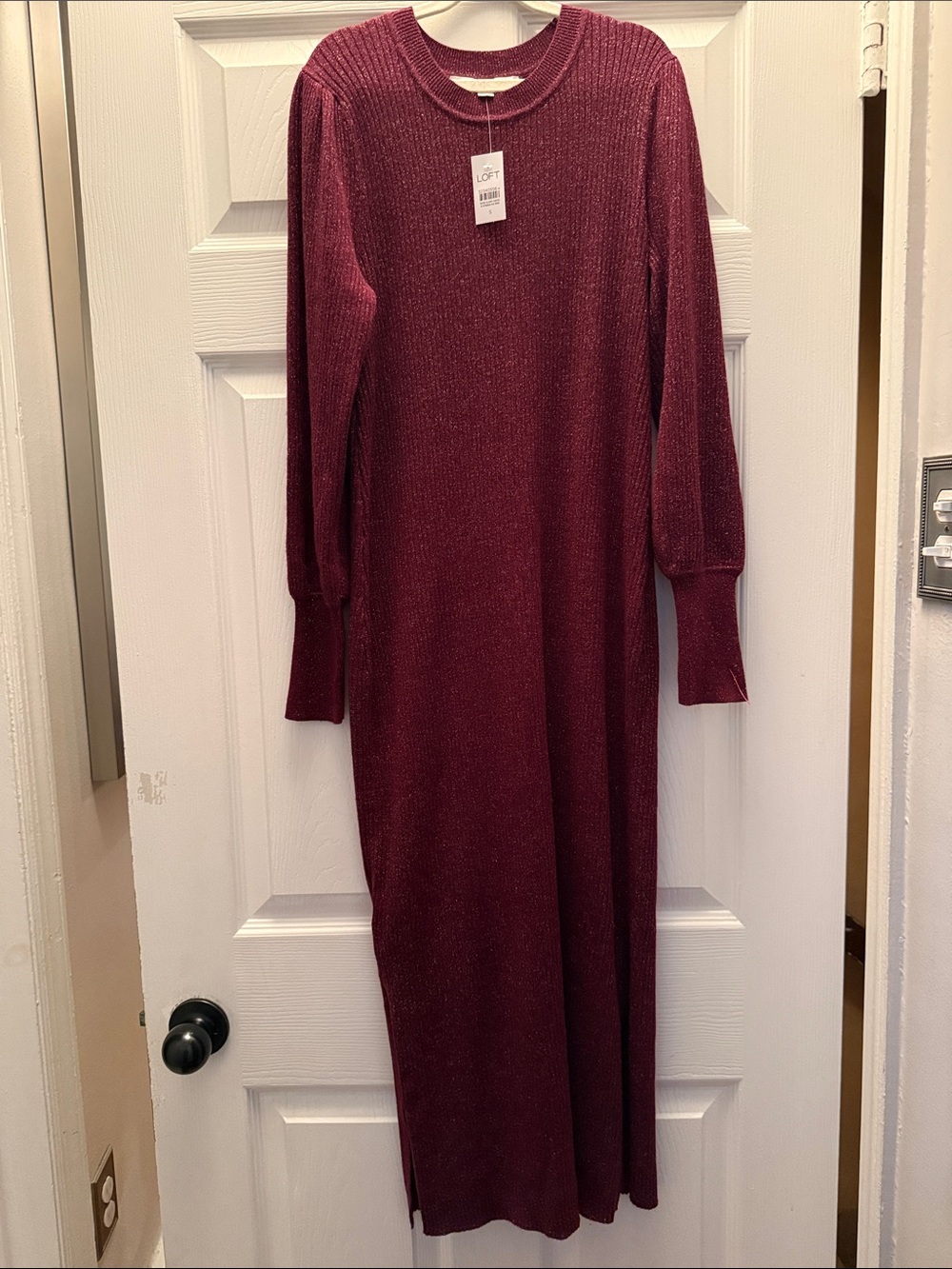 LOFT Long-Sleeve Ribbed Maxi Dress in Burgundy